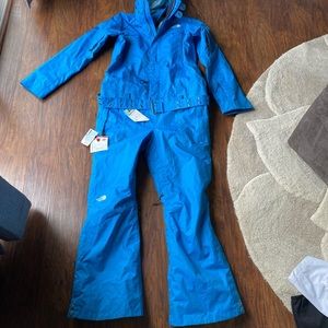 Women’s Large North Face belted onesie - Great condition!
